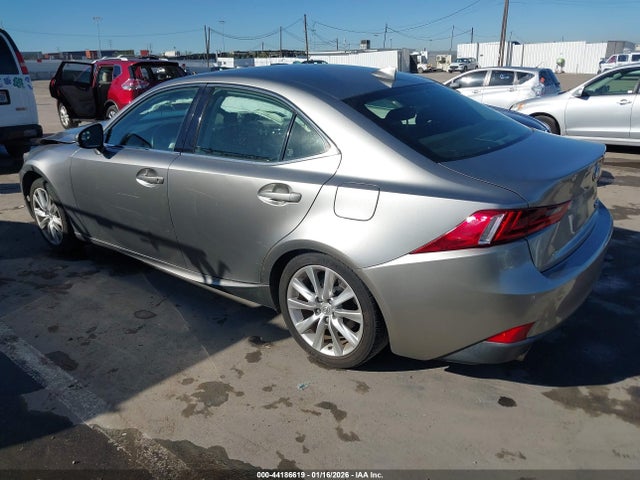 Lexus IS 250 2014 JTHBF1D24E5011813 Image 3