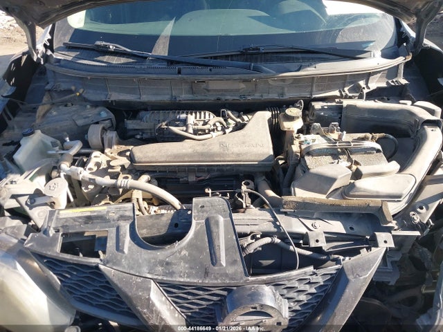 5N1AT2MV9FC784808 Nissan ROGUE SV