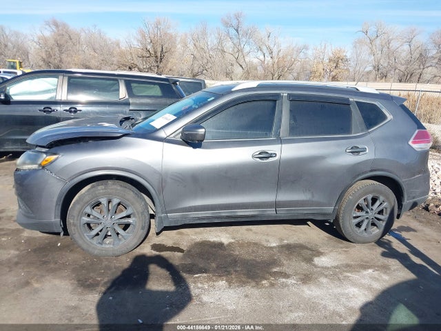 5N1AT2MV9FC784808 Nissan ROGUE SV