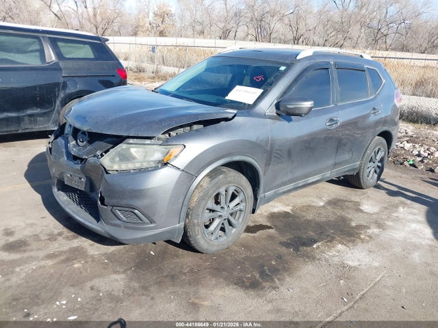 5N1AT2MV9FC784808 Nissan ROGUE SV