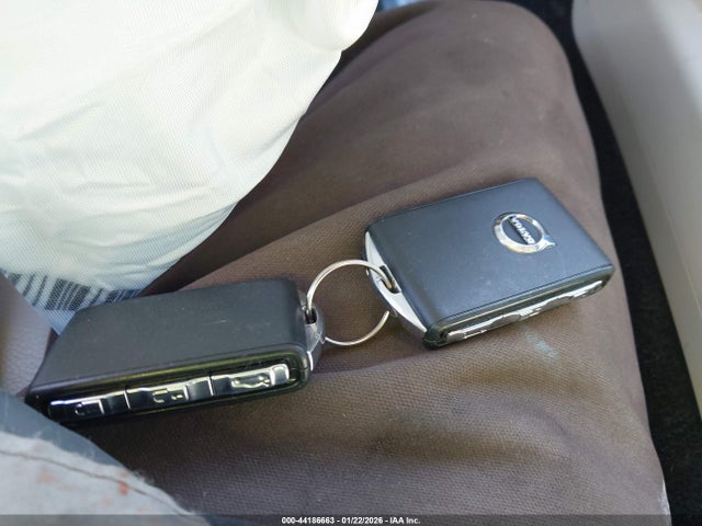 2019 VOLVO XC60 LYV102RK9KB196112 Photo 10