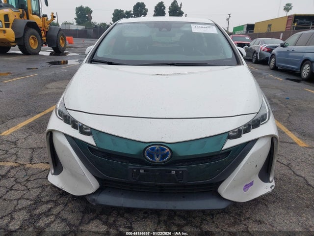 Toyota Prius Prime Premium 2018 JTDKARFP1J3101143 Image 12