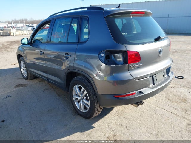 WVGAV7AX4GW612442 Volkswagen TIGUAN S
