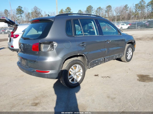 WVGAV7AX4GW612442 Volkswagen TIGUAN S