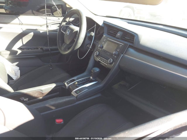 Honda Civic Lx 2018 2HGFC2F52JH501843 Image 5
