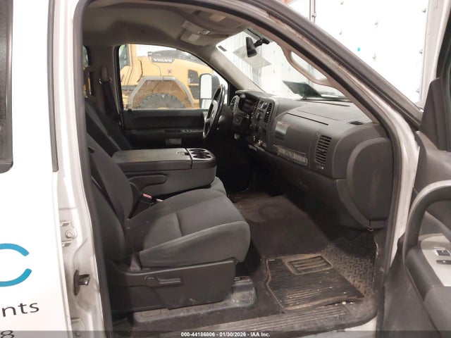 2009 CHEVROLET SILVERADO 3500HD 1GCHK83679F125440 Photo 4