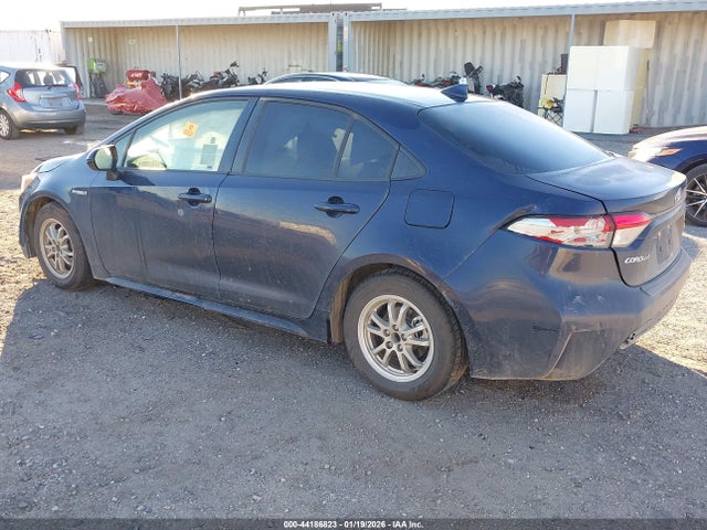 Toyota Corolla Hybrid Le 2021 JTDEAMDE0MJ012553 Image 3