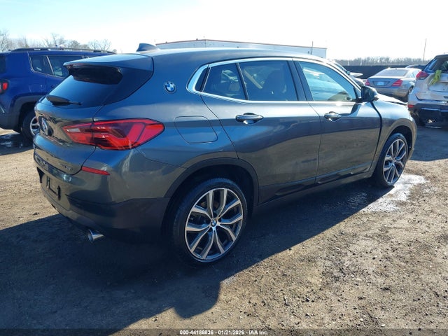2018 BMW X2 WBXYJ3C33JEJ83733 Photo 3