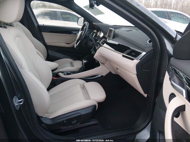2018 BMW X2 WBXYJ3C33JEJ83733 Photo 4