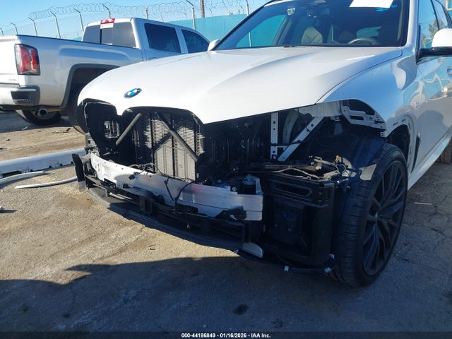 5UX13EU01S9Z75042 BMW X5 Sdrive40i