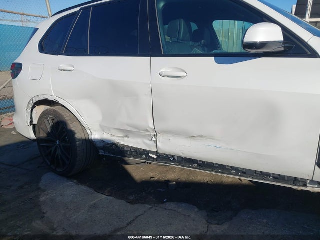 5UX13EU01S9Z75042 BMW X5 Sdrive40i