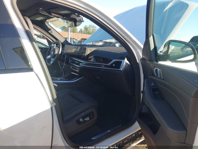 5UX13EU01S9Z75042 BMW X5 Sdrive40i