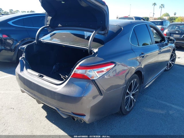 4T1B11HKXKU782753 Toyota CAMRY SE