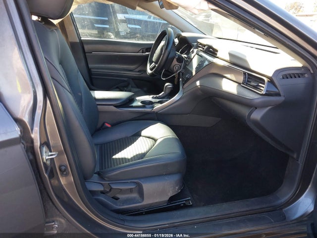 4T1B11HKXKU782753 Toyota CAMRY SE