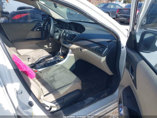 2014 Honda Accord Lx მანქანა იყიდება აუქციონზე, vin: 1HGCR2F38EA055668, აუქციონის ნომერი: 44186856