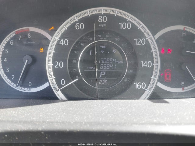 2014 Honda Accord Lx მანქანა იყიდება აუქციონზე, vin: 1HGCR2F38EA055668, აუქციონის ნომერი: 44186856