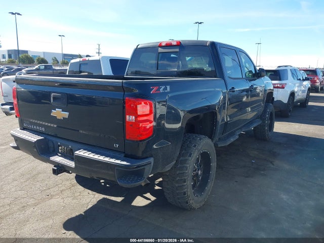3GCUKREC1JG295562 Chevrolet Silverado 1500 2lt