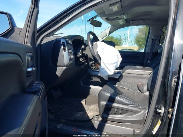 3GCUKREC1JG295562 Chevrolet Silverado 1500 2lt