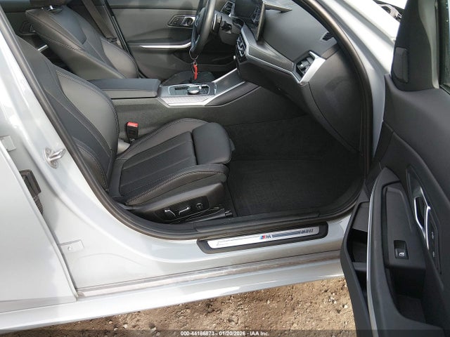 BMW 330i Xdrive 2024 3MW89FF03R8E10150 Image 5