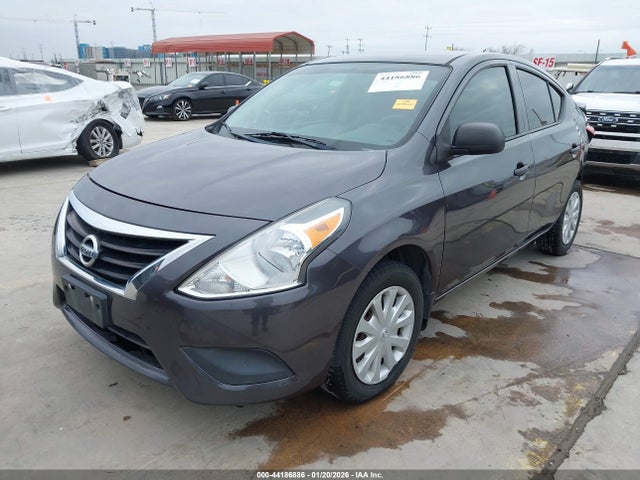 3N1CN7AP8FL825785 Nissan Versa 1.6 S+