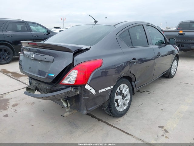 3N1CN7AP8FL825785 Nissan Versa 1.6 S+