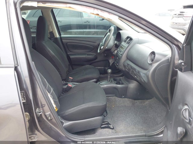 3N1CN7AP8FL825785 Nissan Versa 1.6 S+