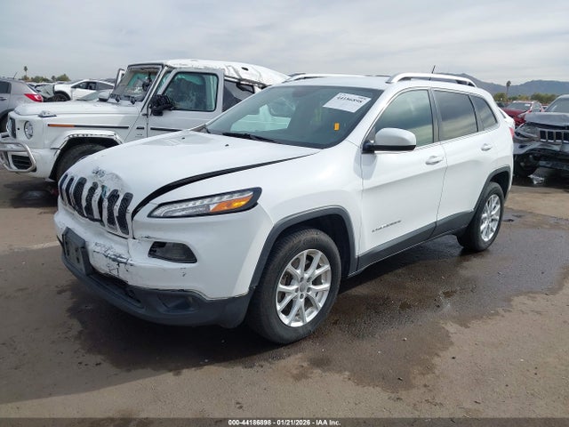 Jeep Cherokee Latitude 4x4 2018 1C4PJMCX5JD533192 Image 2