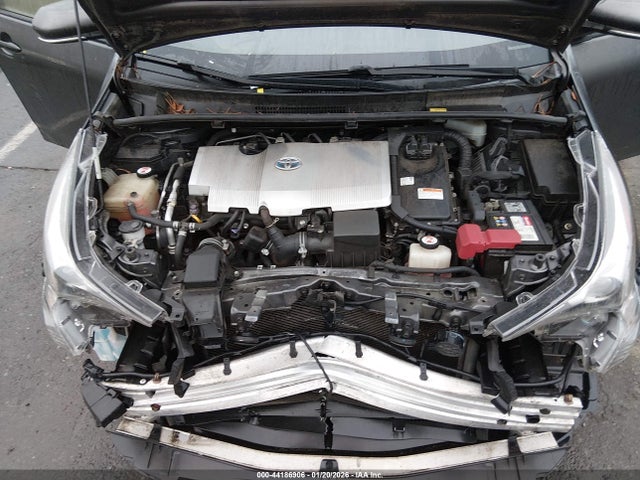 JTDKBRFU7J3060813 Toyota Prius One