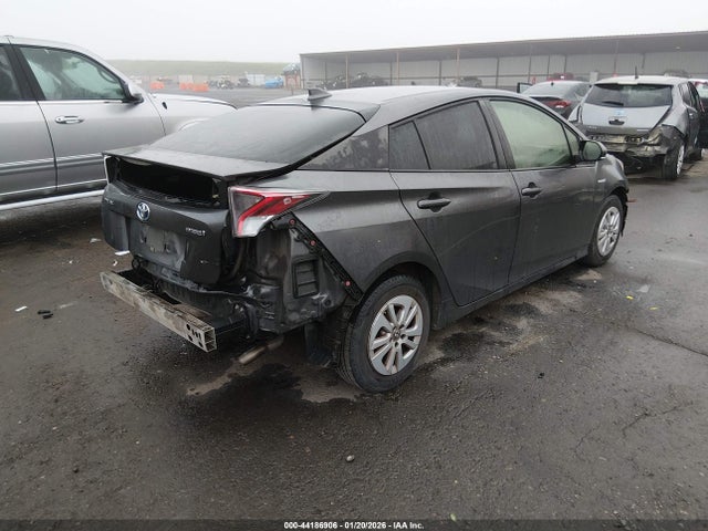 JTDKBRFU7J3060813 Toyota Prius One