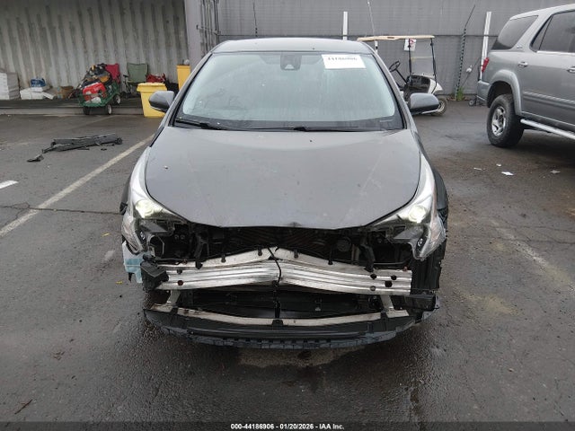 JTDKBRFU7J3060813 Toyota Prius One