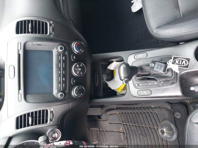 KNAFZ4A85G5529224 KIA FORTE EX