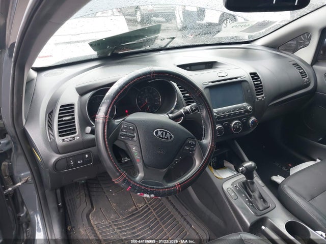 KNAFZ4A85G5529224 KIA FORTE EX