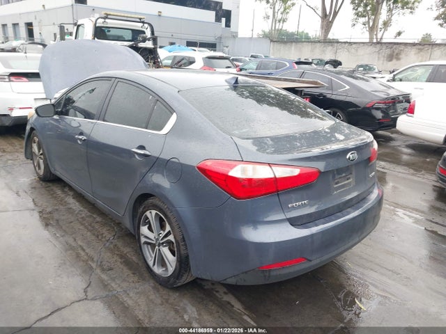 KNAFZ4A85G5529224 KIA FORTE EX