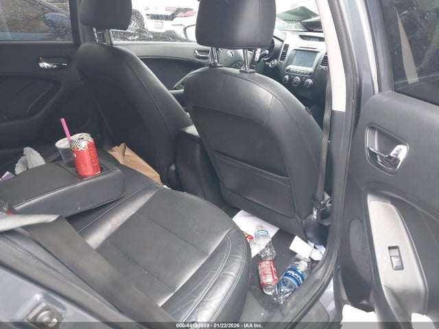 KNAFZ4A85G5529224 KIA FORTE EX