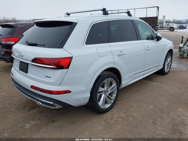 2020 AUDI Q7 WA1LJAF73LD008444 Photo 3