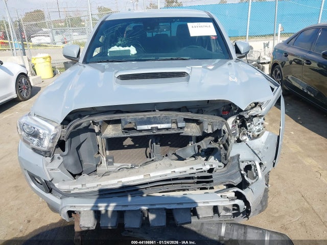 3TMAZ5CN9MM145460 Toyota Tacoma Trd Sport