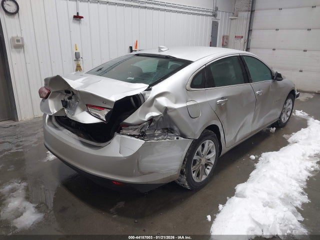 1G1ZD5ST7NF178324 Chevrolet Malibu Fwd Lt