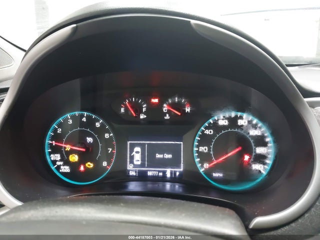 1G1ZD5ST7NF178324 Chevrolet Malibu Fwd Lt