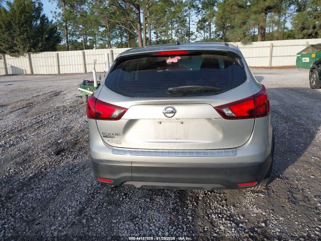 JN1BJ1CPXHW001494 Nissan Rogue Sport S