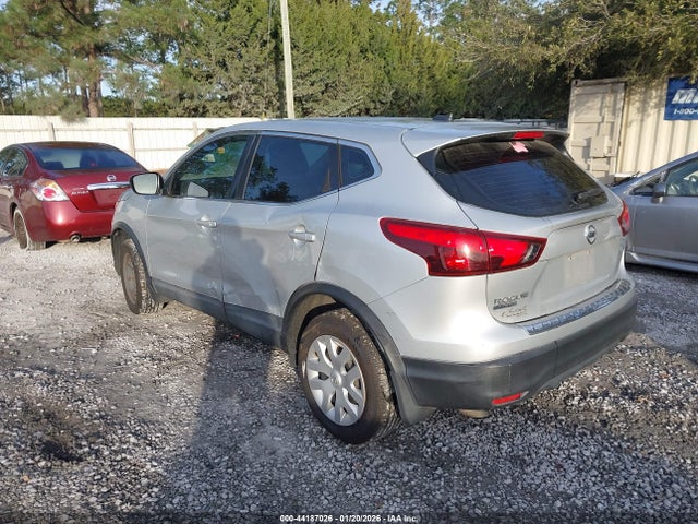 JN1BJ1CPXHW001494 Nissan Rogue Sport S
