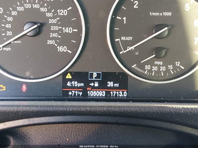 WBA8E1G5XGNT35563 BMW 320i