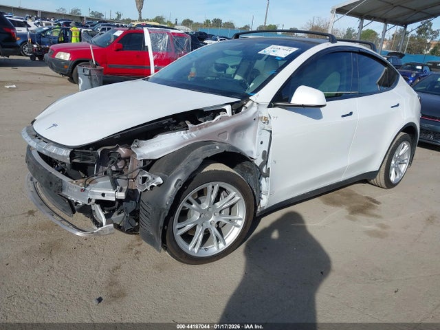 2022 TESLA MODEL Y 7SAYGDEE5NF506185 Photo 1