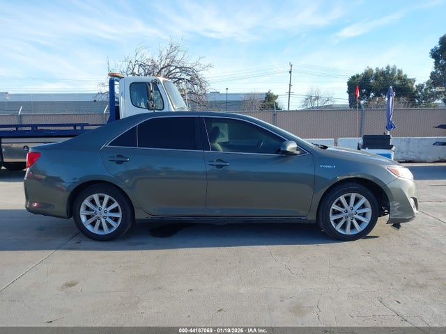 2012 Toyota Camry Hybrid Xle მანქანა იყიდება აუქციონზე, vin: 4T1BD1FK2CU034140, აუქციონის ნომერი: 44187069