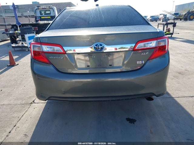2012 Toyota Camry Hybrid Xle მანქანა იყიდება აუქციონზე, vin: 4T1BD1FK2CU034140, აუქციონის ნომერი: 44187069