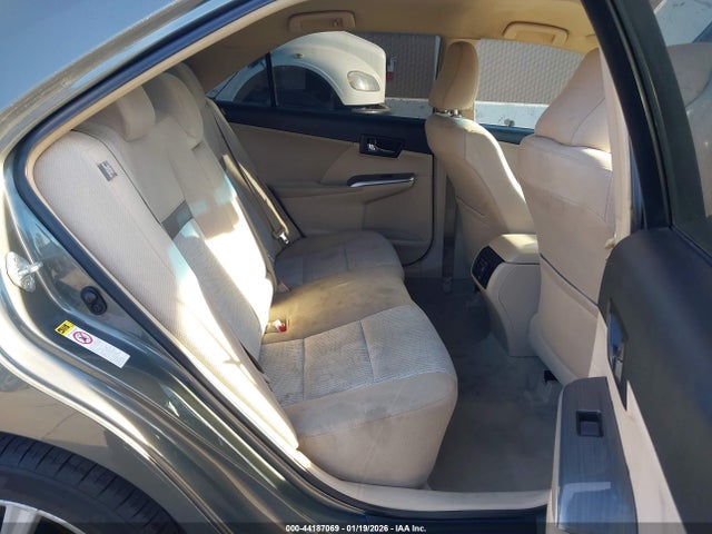 2012 Toyota Camry Hybrid Xle მანქანა იყიდება აუქციონზე, vin: 4T1BD1FK2CU034140, აუქციონის ნომერი: 44187069