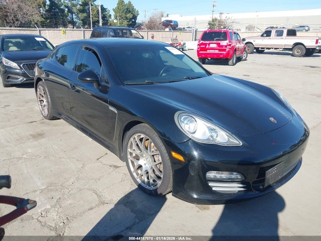 2011 PORSCHE PANAMERA WP0AA2A73BL011584