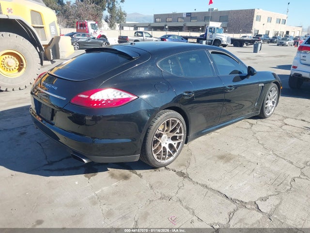 2011 PORSCHE PANAMERA WP0AA2A73BL011584 Photo 3