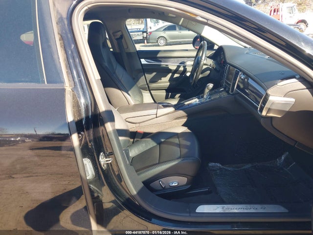 2011 PORSCHE PANAMERA WP0AA2A73BL011584 Photo 4