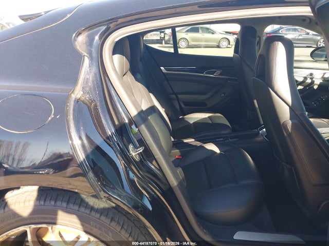 2011 PORSCHE PANAMERA WP0AA2A73BL011584 Photo 7