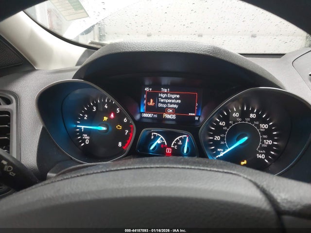 1FMCU9GD5JUD52088 Ford ESCAPE SE